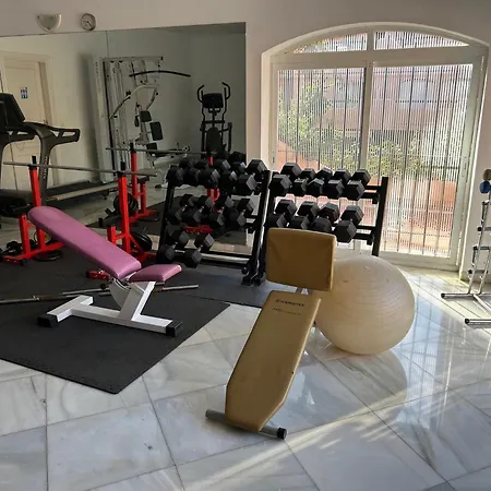 Fantastic Townhouse Aloha Na מארבלה